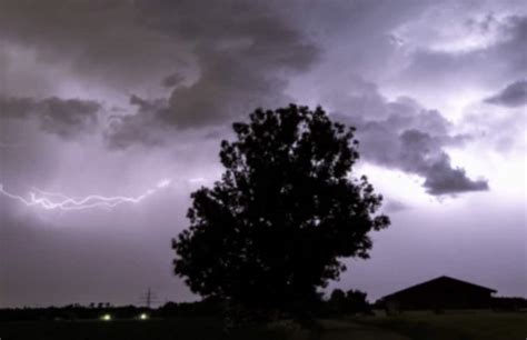 Region Unwetter Mit Heftigem Starkregen M Glich Beruhigung Zum