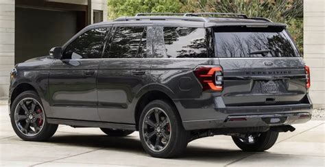 This Is The All New 2022 Ford Expedition Stealth Performance Package