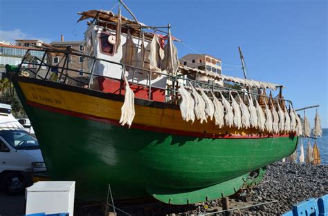 Sepenuhnya Bus Troli Pusing Que Ver En Camara De Lobos Madeira Sawi