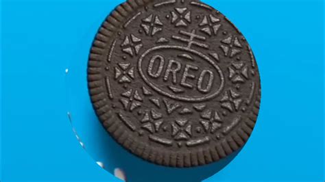 Oreo Lemon Vs Cookies And Cream Flavor In Colourful Effects Normal