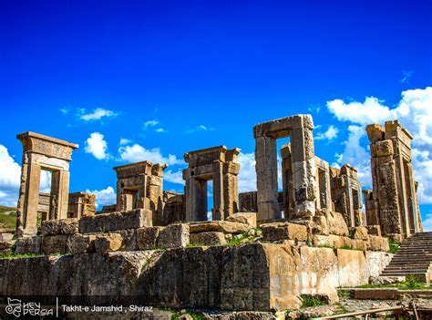 Ruins of Takht-e-Jamshid, an Ancient City in Iran - HEY PERSIA