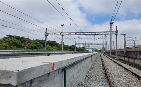 Obras No P Tio Guaianases Da Cptm Avan Am