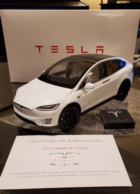 FS: Diecast 1:18 Scale Model X | Tesla Motors Club