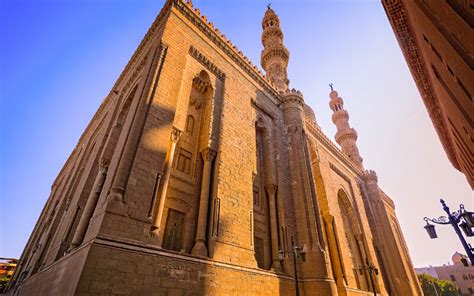 Al Rifai Mosque In Cairo Islamic Mosque In Cairo Cairo Mosques