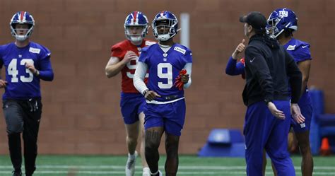 Nfl Rumors Malik Nabers Suffers Minor Ankle Injury At Giants