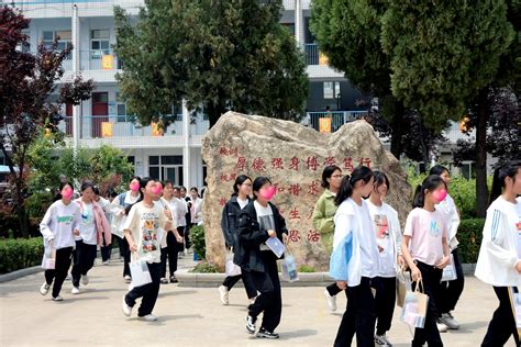 向阳而生，逐梦而行——凸凸棉“豆蔻年华”爱心助力之行