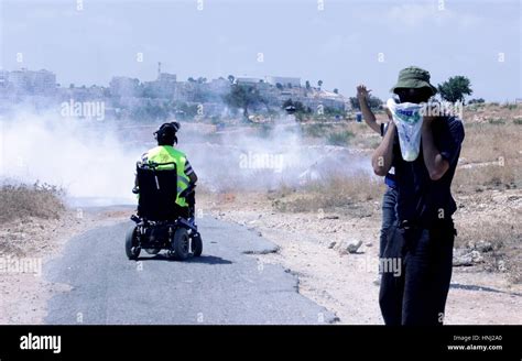 Conflicto De Problemas Hi Res Stock Photography And Images Alamy