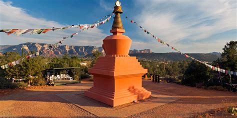 Amitabha Stupa and Peace Park Sedonaセドナ チケットツアーの予約 GetYourGuide