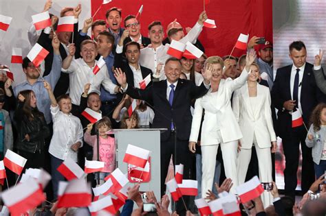 Poland’s Presidential Election Too Close to Call - The New York Times