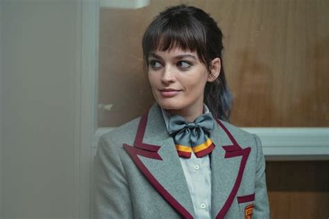 Barbie L Actrice De Sex Education Rejoint Margot Robbie