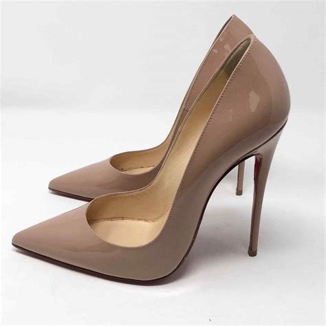 Christian Louboutin So Kate Nude Patent Leather Shoes Gem