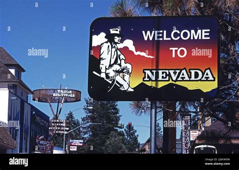 Nevada State line sign at border with California Stock Photo - Alamy