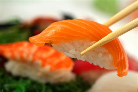 Sushi Cu Ton Proaspăt Retete Culinare Romanesti Si Din Bucataria