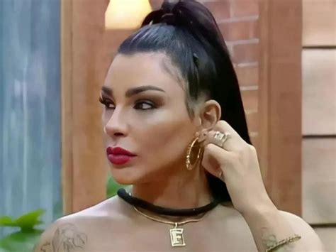 Jenny Miranda A Sexta Eliminada Do Reality A Fazenda O Tempo