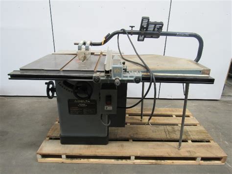 Delta 10 Unisaw Tilting Arbor Table Saw 5 Hp 3ph Extended Table And Outfeed Bullseye Industrial