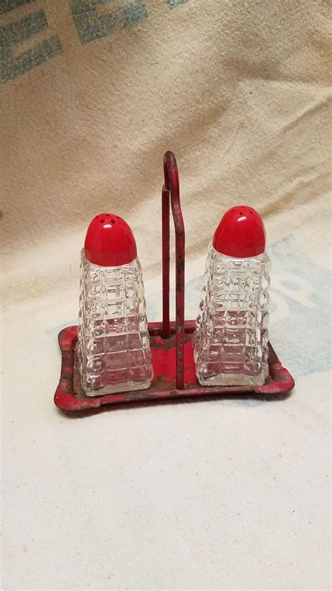 Vintage Anchor Hocking Glass Salt And Pepper Shakers With Red Stand By