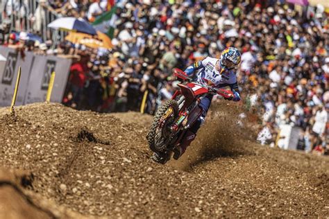 Jorge Prado Campe N Del Mundo De Mxgp Motorbike Magazine