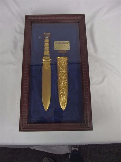 King Tut Tutankhamun Gold Dagger Franklin Mint 1844749823