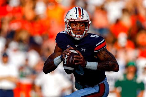 Hugh Freeze Assesses The Good And The ‘really Bad From Auburns Qbs On