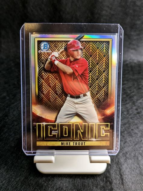 100円スタート 2023 Bowman Chrome Mike Trout Iconic Refractor Angels Topps