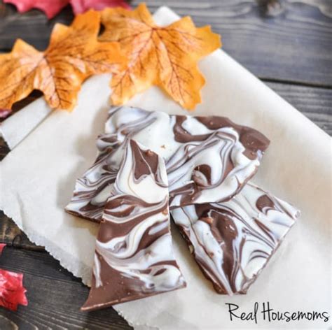 Easy Chocolate Bark Recipe ⋆ Real Housemoms