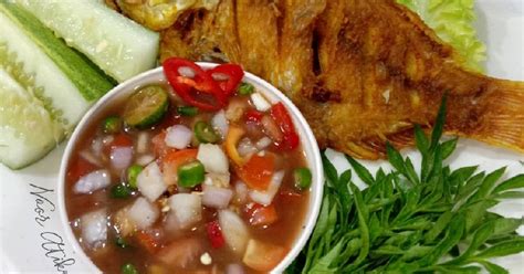 Resipi Ikan Talapia Cicah Air Asam Oleh Noor Atika Mahamood Cookpad