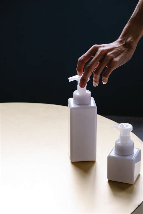 Function Meets Elegance: Designing Personal Care Packaging for the