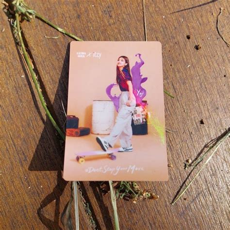 Jual Itzy X Ultra Milk Official Photocard Of Yeji Shopee Indonesia