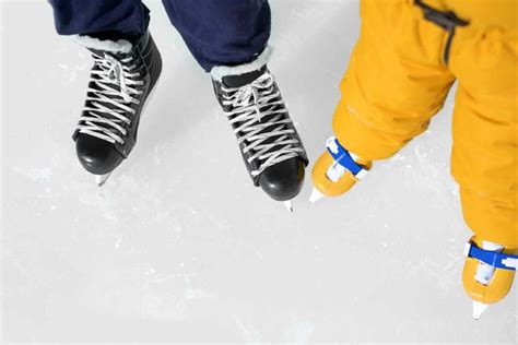 NEW Ice Skating at Menominee Park Zoo's Lagoon! - Go Oshkosh Kids