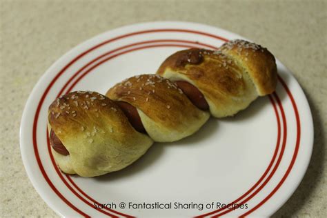 how to make hot dog pretzels