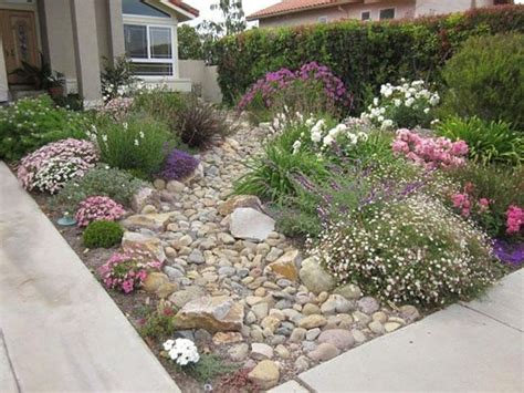 Xeriscaping Definition And Ideas Xeriscape Front Yard Rock Garden