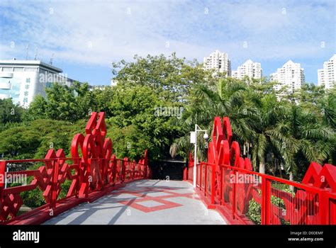 Pedestrian Overpass Hi Res Stock Photography And Images Alamy