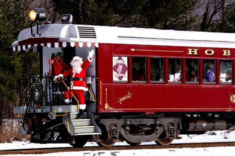 The North Pole Train Ride In New Hampshire That Will Take You On An