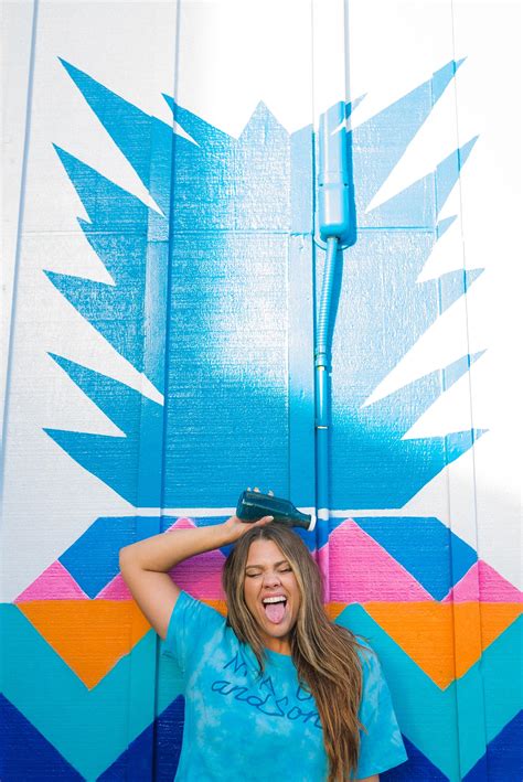 6 Reasons To Hire An Influencer Marketing Agency | Bit Rebels