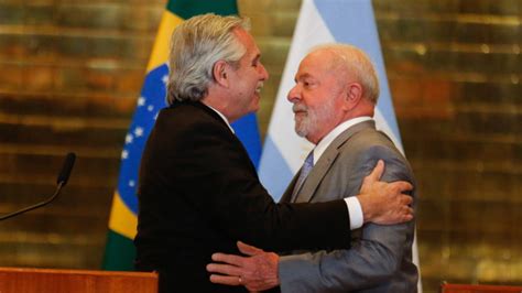 Presidente Da Argentina Visita O Brasil Nesta Feira