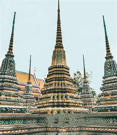 Wat Pho: The Temple of Reclining Buddha | EXPLORING WITH CLAIRE