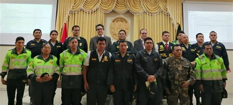 Defensor A Per On Twitter Arequipa Junto A Policiaperu Ante