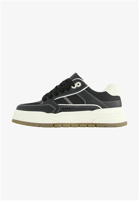 Bershka Style Skate Shoes Black Zalandoie