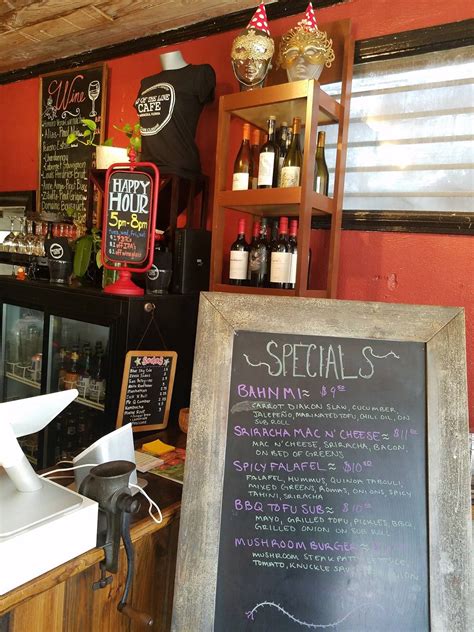 end of the line cafe pensacola