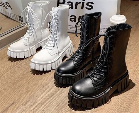 Tara Chunky Sole Combat Boots 90s Grunge Aesthetic Two Colors