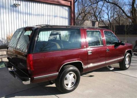 1993 Gmc Suburban Information And Photos Momentcar