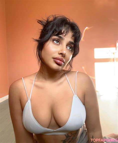 Hana Mahmood Nude OnlyFans Leaked Photo 24 TopFapGirls