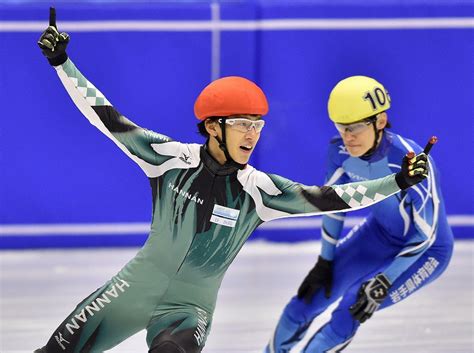 ショートトラック：男子、渡辺啓太が初の総合優勝 写真特集210 毎日新聞