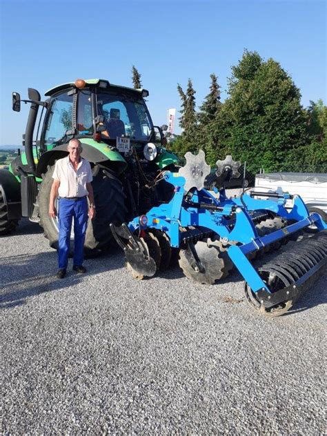 Eine Gebr STEKRO 3M Kurzscheibenegge Landtechnik Sederl