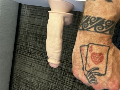 Papis großer neuer Dildo xHamster