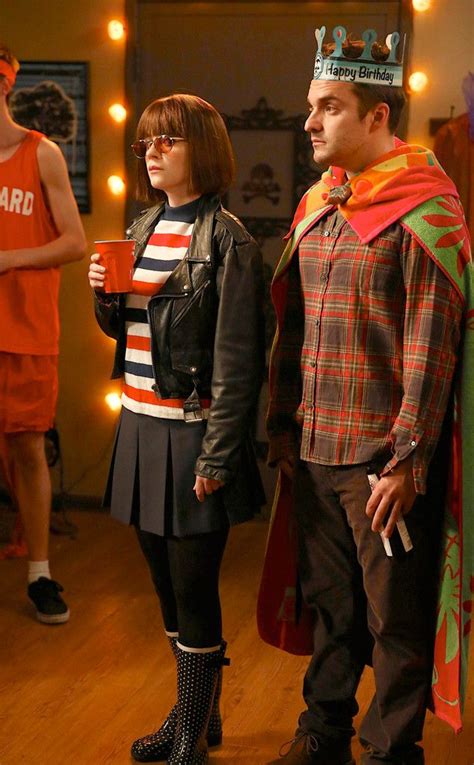 The 8 Best Halloween Costumes Worn By TV Characters | Tv characters ...