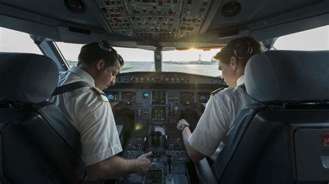 Streit Um Gesamtarbeitsvertrag Swiss Piloten Drohen Mit Streiks Ab