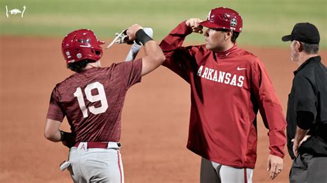 Sights And Sounds Razorbacks Defeat Rangers Instructs 10 2 Arkansas Razorbacks