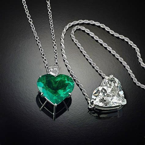 Emerald And Diamond Heart Shaped Necklace Heart Shaped Diamond