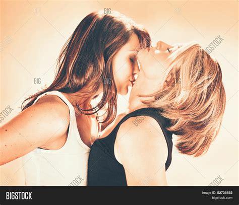 Women Kissing Women Pics Telegraph